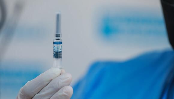 Este es el primer lote de vacunas de una compra total de 5′600.000 de dosis contra la influenza. Foto: Minsa