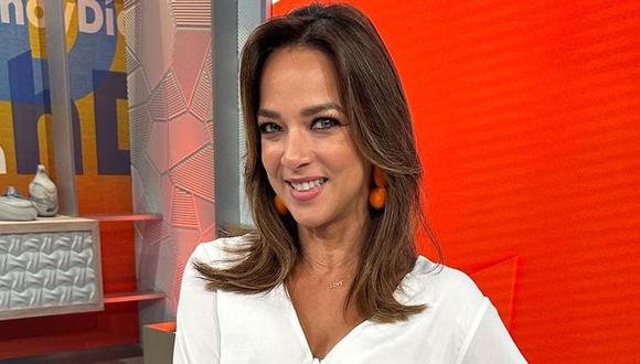 Mientras se reestructura el programa de Telemundo, la actriz obtiene ingresos con su emprendimiento (Foto: Adamari López / Instagram)