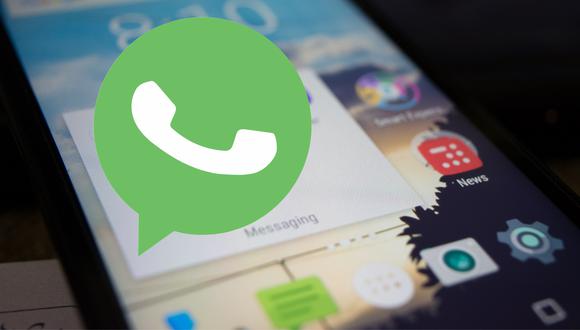 ¿Tu celular no es compatible con WhatsApp? Conoce el método para instalar el APK oficial. (Foto: Composición)