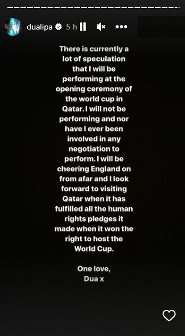 Dua Lipa utilizó sus redes sociales para descartar que forme parte de la ceremonia del Mundial Qatar 2022. (Foto: Instagram)