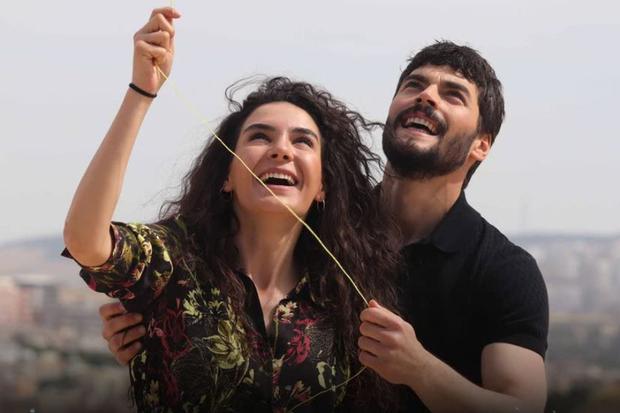 Hercai es una serie de televisión turca de 2019 producida por Mia Yapım para ATV (Foto: IMDB)