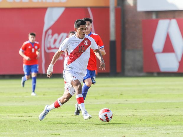 Selección peruana sub 20 se enfrentó en un amistoso a su similar de Chile en la Videna. Foto: FPF.