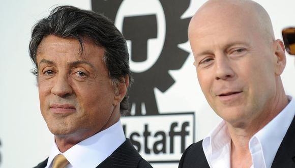 Bruce Willis provocó el enojo de Sylvester Stallone, quien no dudó en expulsarlo de "Los indestructibles" (Foto: Gabriel Bouys / AFP)