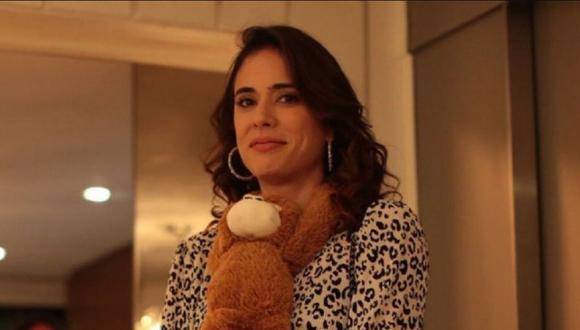 El  personaje de Carolina es Hannah Larrea, la mejor amiga de la protagonista interpretada por Tessa Ía (Foto: Carolina Ramírez / Instagram)