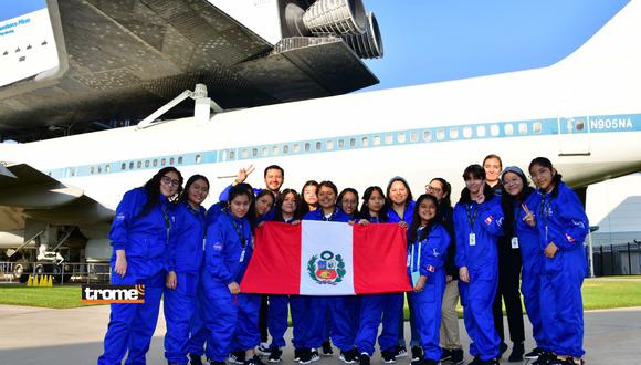 Tripulación de niñas del Perú y también de Ecuador llegaron a sede de la NASA para su preparación  con astronautas. (She is / Isabel Medina / Trome)