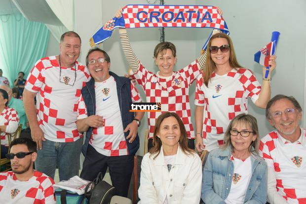 Son parte de la comunidad croata en Perú. "Hinchamos por Croacia y respetamos al equipo rival. Cualquiera puede ganar", dijo Pedro Puh. (Entrevista: Isabel Medina / Trome).