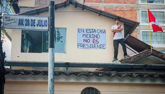 Cusco: foto de joven en el techo de su casa con singular mensaje se viraliza (Foto: Juan Sequeiros)