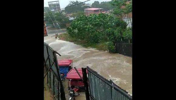 Algunas viviendas resultaron afectadas por las intensas lluvias registradas este martes en Tarapoto. Las autoridades locales realizaron trabajos de limpieza. (Foto: COEN-Indeci)