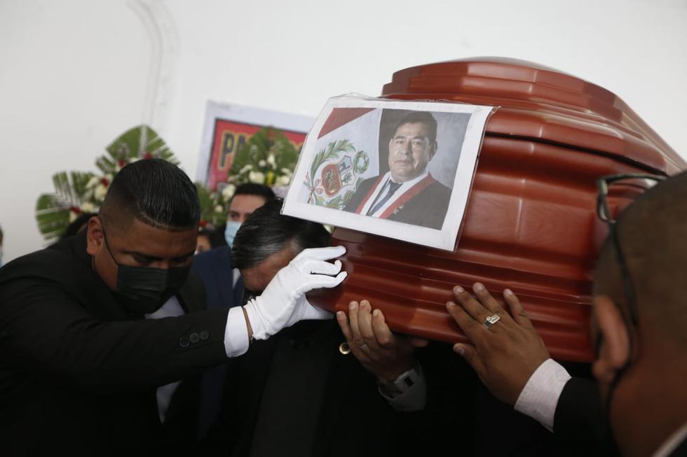 Fernando Herrera: Así fue el velorio del fallecido congresista de Perú Libre | FOTOS | ACTUALIDAD | TROME