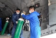 Implementan
                        puente aéreo para enviar 40 balones de oxígeno a
                        hospital de Moyobamba