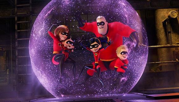 "Los increíbles" son una familia de superhéroes, los Parr, que llevan un estilo de vida suburbano ante las restricciones gubernamentales impuestas tras considerarse que sus hazañas conllevan situaciones problemáticas para la sociedad (Foto: Pixar Animation Studios)