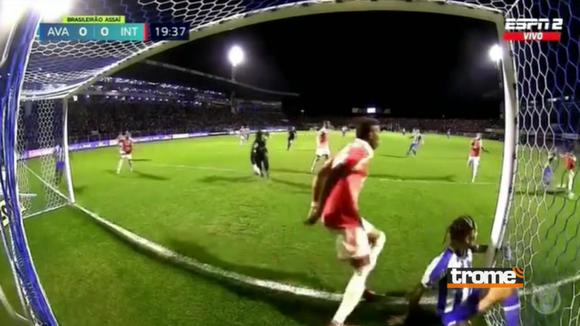 Paolo Guerrero se pierde gol y hace pataleta en arco de Inter (Video ESPN)