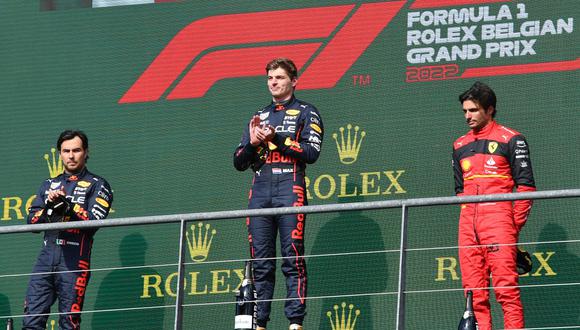 Verstappen gana GP de Bélgica de F1 por delante de Sergio Pérez y Carlos Sainz | Foto: AFP