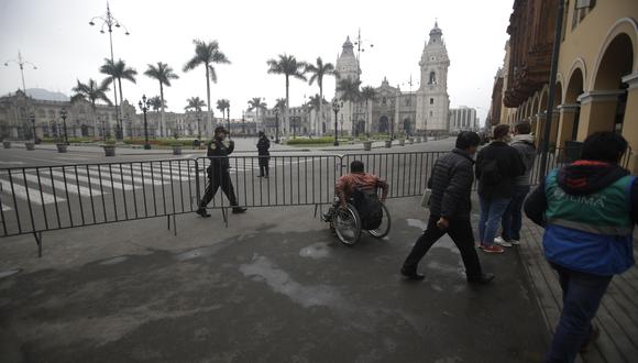 Municipalidad de Lima presenta acción de amparo contra el Gobierno por cierre de accesos a la Plaza de Armas. (GEC)