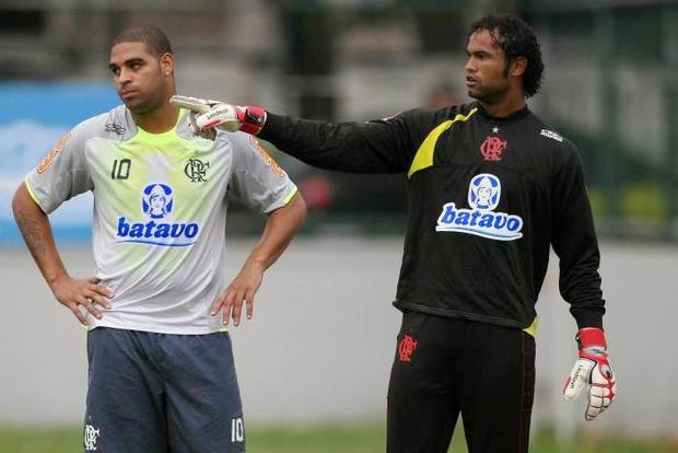 Bruno Fernandes as Adriano's teammate at Flamengo (Photo: Globoesporte)